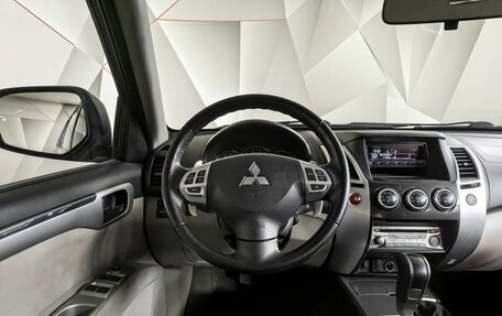 Mitsubishi Pajero Sport II рестайлинг, 2012 год, 1 355 000 рублей, 14 фотография