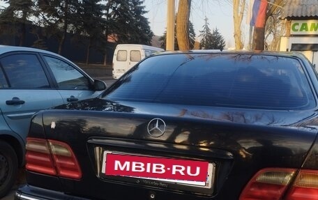Mercedes-Benz E-Класс, 1999 год, 495 000 рублей, 2 фотография