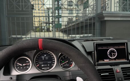 Mercedes-Benz C-Класс AMG, 2010 год, 3 900 000 рублей, 29 фотография