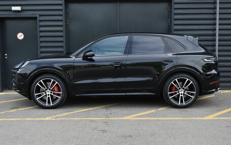 Porsche Cayenne III, 2025 год, 23 800 000 рублей, 2 фотография