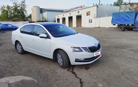 Skoda Octavia, 2018 год, 1 380 000 рублей, 5 фотография