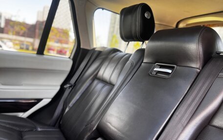 Land Rover Range Rover IV рестайлинг, 2015 год, 4 300 000 рублей, 16 фотография