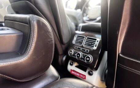 Land Rover Range Rover IV рестайлинг, 2015 год, 4 300 000 рублей, 28 фотография