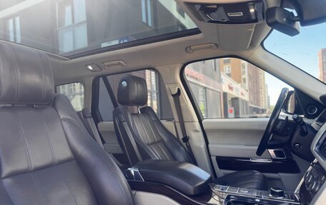 Land Rover Range Rover IV рестайлинг, 2015 год, 4 300 000 рублей, 33 фотография