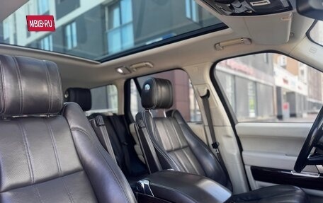 Land Rover Range Rover IV рестайлинг, 2015 год, 4 300 000 рублей, 32 фотография