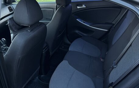 Hyundai Solaris II рестайлинг, 2012 год, 690 000 рублей, 2 фотография