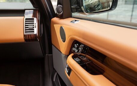 Land Rover Range Rover IV рестайлинг, 2019 год, 8 370 000 рублей, 28 фотография