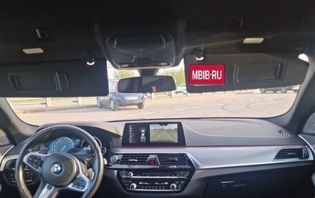 BMW 5 серия, 2017 год, 2 900 000 рублей, 15 фотография