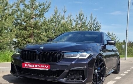 BMW 5 серия, 2017 год, 2 900 000 рублей, 7 фотография