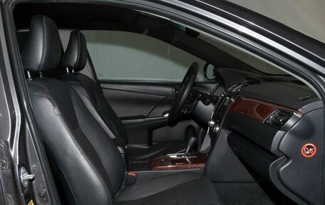 Toyota Camry, 2013 год, 1 550 000 рублей, 10 фотография