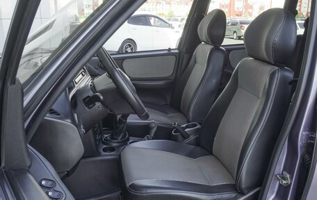 Chevrolet Niva I рестайлинг, 2010 год, 719 000 рублей, 10 фотография