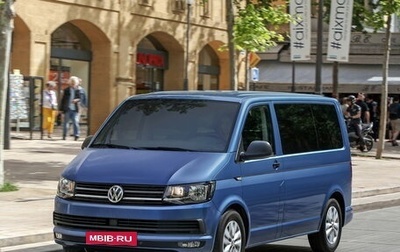 Volkswagen Multivan T6 рестайлинг, 2018 год, 2 700 000 рублей, 1 фотография