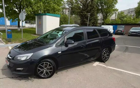 Opel Astra J, 2014 год, 950 000 рублей, 9 фотография