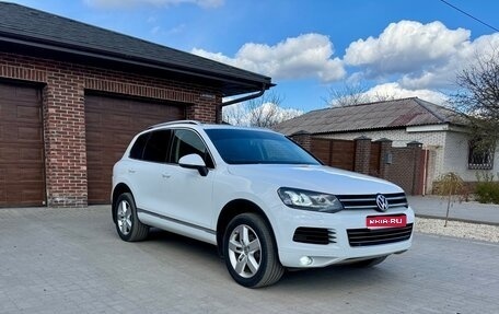 Volkswagen Touareg III, 2012 год, 2 680 000 рублей, 1 фотография
