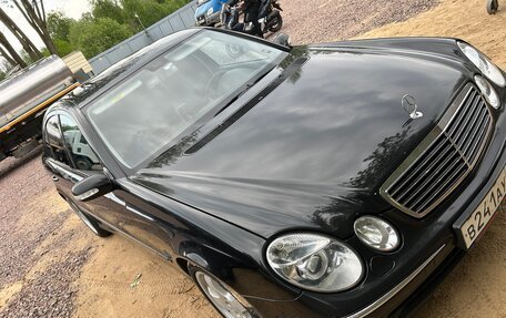 Mercedes-Benz E-Класс, 2004 год, 995 000 рублей, 6 фотография