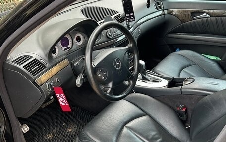 Mercedes-Benz E-Класс, 2004 год, 995 000 рублей, 11 фотография