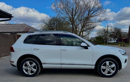 Volkswagen Touareg III, 2012 год, 2 680 000 рублей, 4 фотография