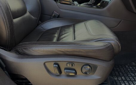 Volkswagen Touareg III, 2012 год, 2 680 000 рублей, 10 фотография