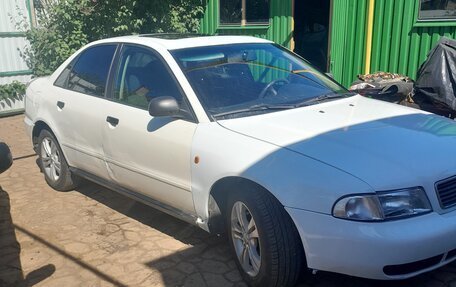 Audi A4, 1995 год, 229 000 рублей, 4 фотография