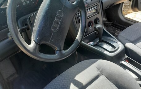 Audi A4, 1995 год, 229 000 рублей, 7 фотография