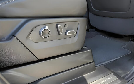 Cadillac Escalade V, 2025 год, 20 900 000 рублей, 12 фотография