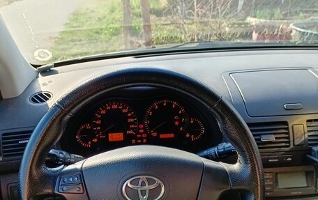 Toyota Avensis III рестайлинг, 2008 год, 800 000 рублей, 2 фотография