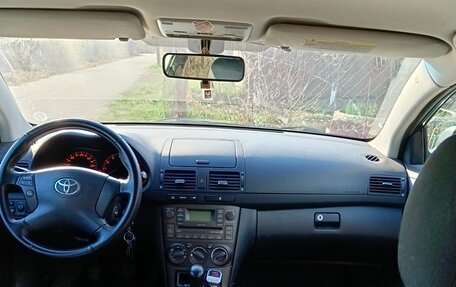 Toyota Avensis III рестайлинг, 2008 год, 800 000 рублей, 7 фотография