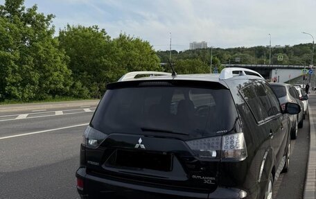 Mitsubishi Outlander III рестайлинг 3, 2010 год, 1 100 000 рублей, 4 фотография