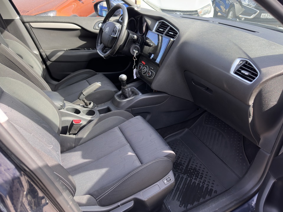 Citroen C4 II, 2011 год, 545 000 рублей, 20 фотография