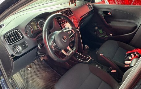 Volkswagen Polo VI (EU Market), 2012 год, 800 000 рублей, 7 фотография