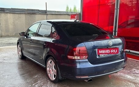 Volkswagen Polo VI (EU Market), 2012 год, 800 000 рублей, 4 фотография