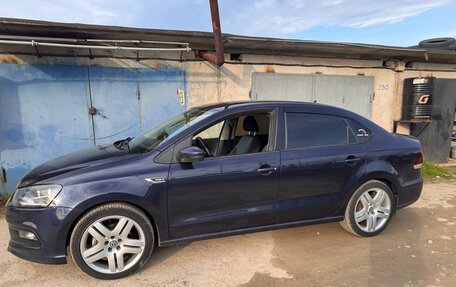 Volkswagen Polo VI (EU Market), 2012 год, 800 000 рублей, 35 фотография
