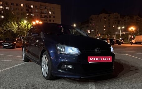 Volkswagen Polo VI (EU Market), 2012 год, 800 000 рублей, 25 фотография