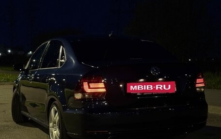 Volkswagen Polo VI (EU Market), 2012 год, 800 000 рублей, 27 фотография