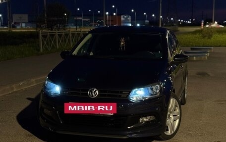 Volkswagen Polo VI (EU Market), 2012 год, 800 000 рублей, 26 фотография
