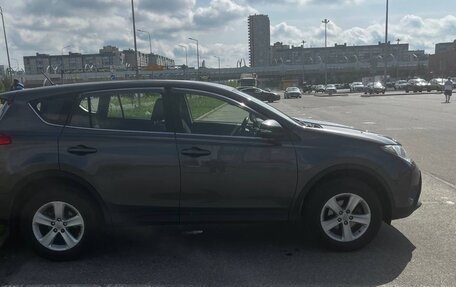Toyota RAV4, 2013 год, 1 700 000 рублей, 3 фотография