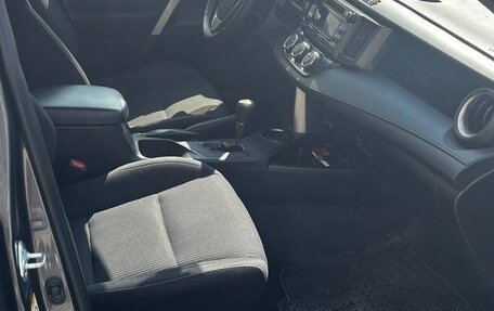 Toyota RAV4, 2013 год, 1 700 000 рублей, 7 фотография