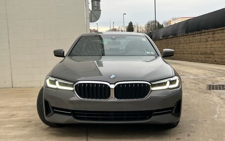 BMW 5 серия, 2022 год, 5 800 000 рублей, 2 фотография