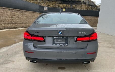BMW 5 серия, 2022 год, 5 800 000 рублей, 4 фотография