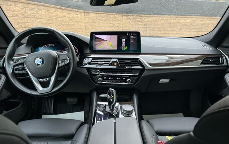 BMW 5 серия, 2022 год, 5 800 000 рублей, 8 фотография