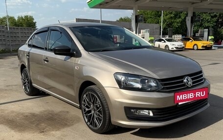 Volkswagen Polo VI (EU Market), 2019 год, 1 600 000 рублей, 3 фотография