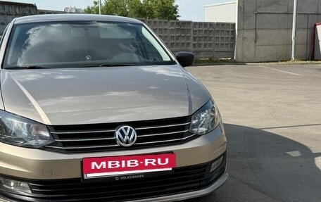Volkswagen Polo VI (EU Market), 2019 год, 1 600 000 рублей, 2 фотография