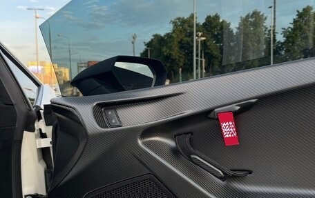 Lamborghini Huracán, 2022 год, 30 000 000 рублей, 16 фотография