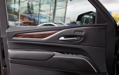 Cadillac Escalade V, 2023 год, 15 500 000 рублей, 30 фотография