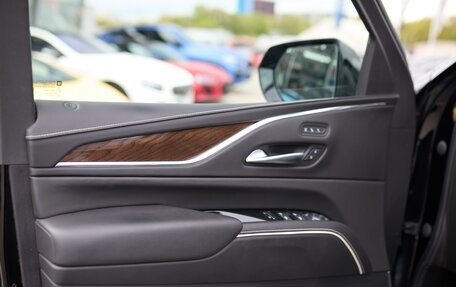 Cadillac Escalade V, 2023 год, 15 500 000 рублей, 40 фотография