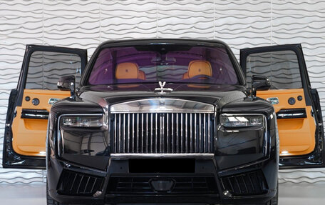 Rolls-Royce Cullinan, 2025 год, 72 700 000 рублей, 14 фотография
