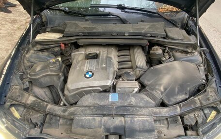 BMW 3 серия, 2006 год, 750 000 рублей, 11 фотография