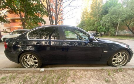 BMW 3 серия, 2006 год, 750 000 рублей, 3 фотография