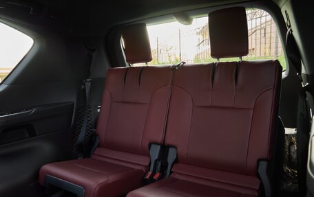 Lexus LX, 2025 год, 15 575 000 рублей, 30 фотография