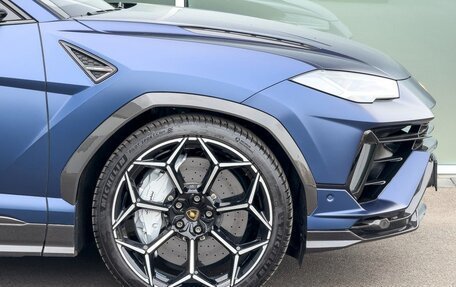 Lamborghini Urus I, 2025 год, 46 000 000 рублей, 8 фотография